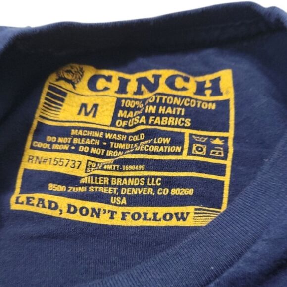 Cinch T-Shirt Size Medium Cowboy Graphic Print T-Shirt Bronc Bronco Graphic Tee - Picture 6 of 6